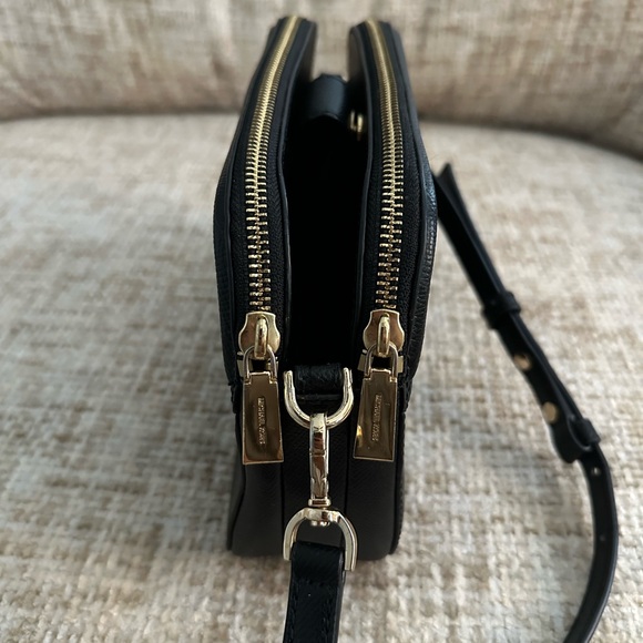 Michael Kors Black Double-Zip Crossbody Purse - Picture 4 of 5